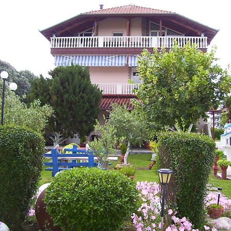 Verginia Studios Korinós Dış mekan fotoğraf